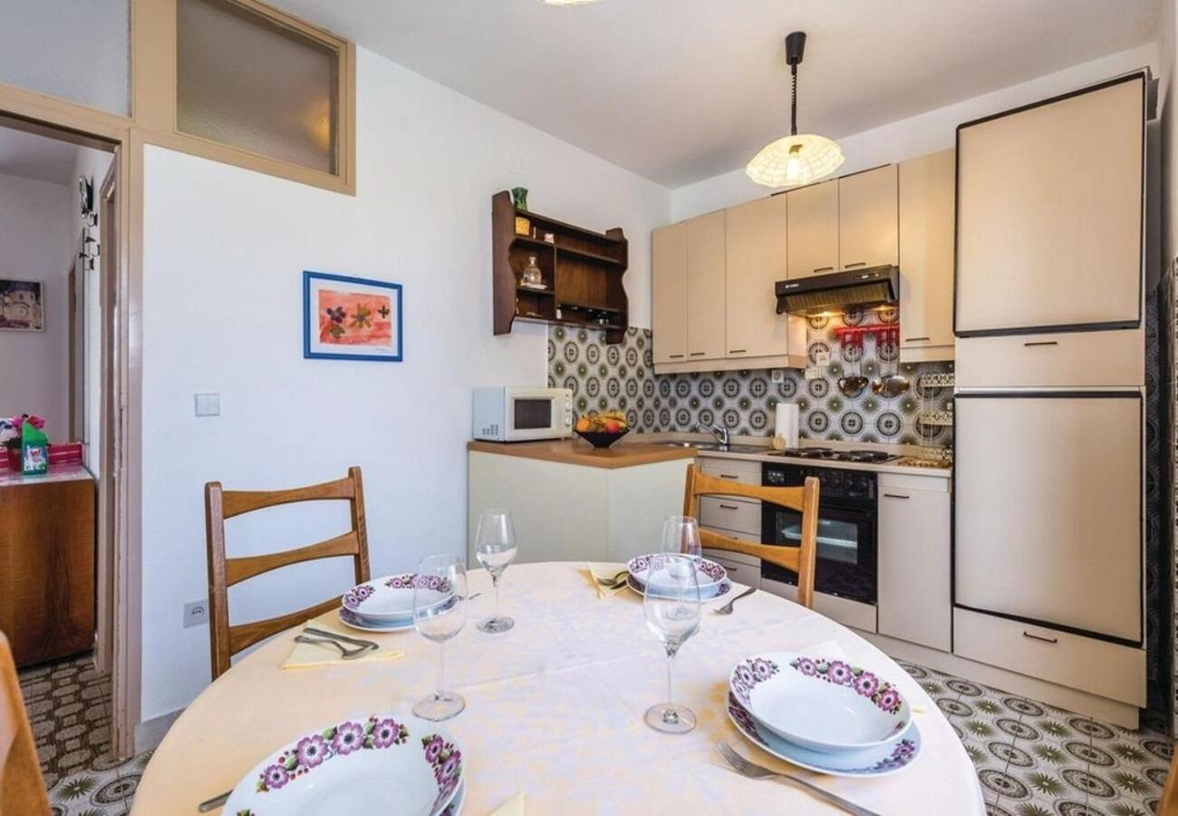 Apartment Dari Ловран Екстер'єр фото