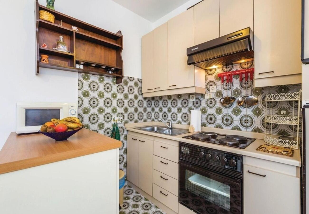 Apartment Dari Ловран Екстер'єр фото